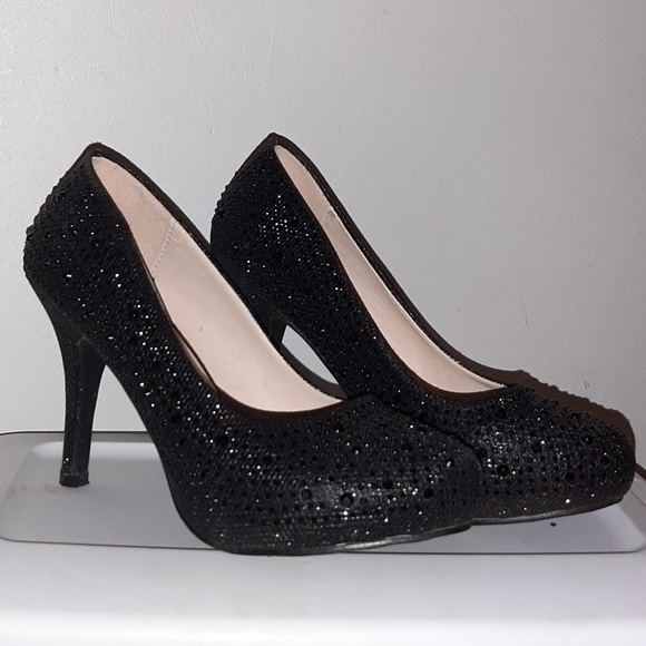 Shoes - Black Bejeweled Pumps